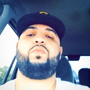 Meet your Posher, Carlos